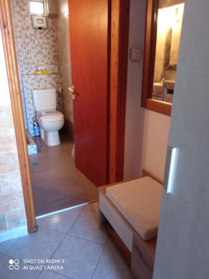 סיקיה Annas Apartment מראה חיצוני תמונה