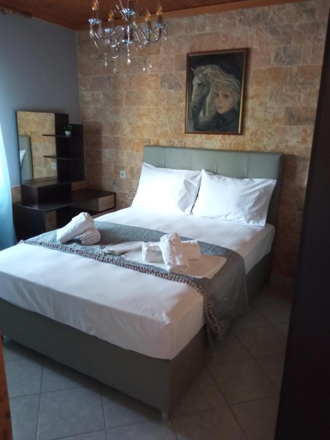 סיקיה Annas Apartment מראה חיצוני תמונה